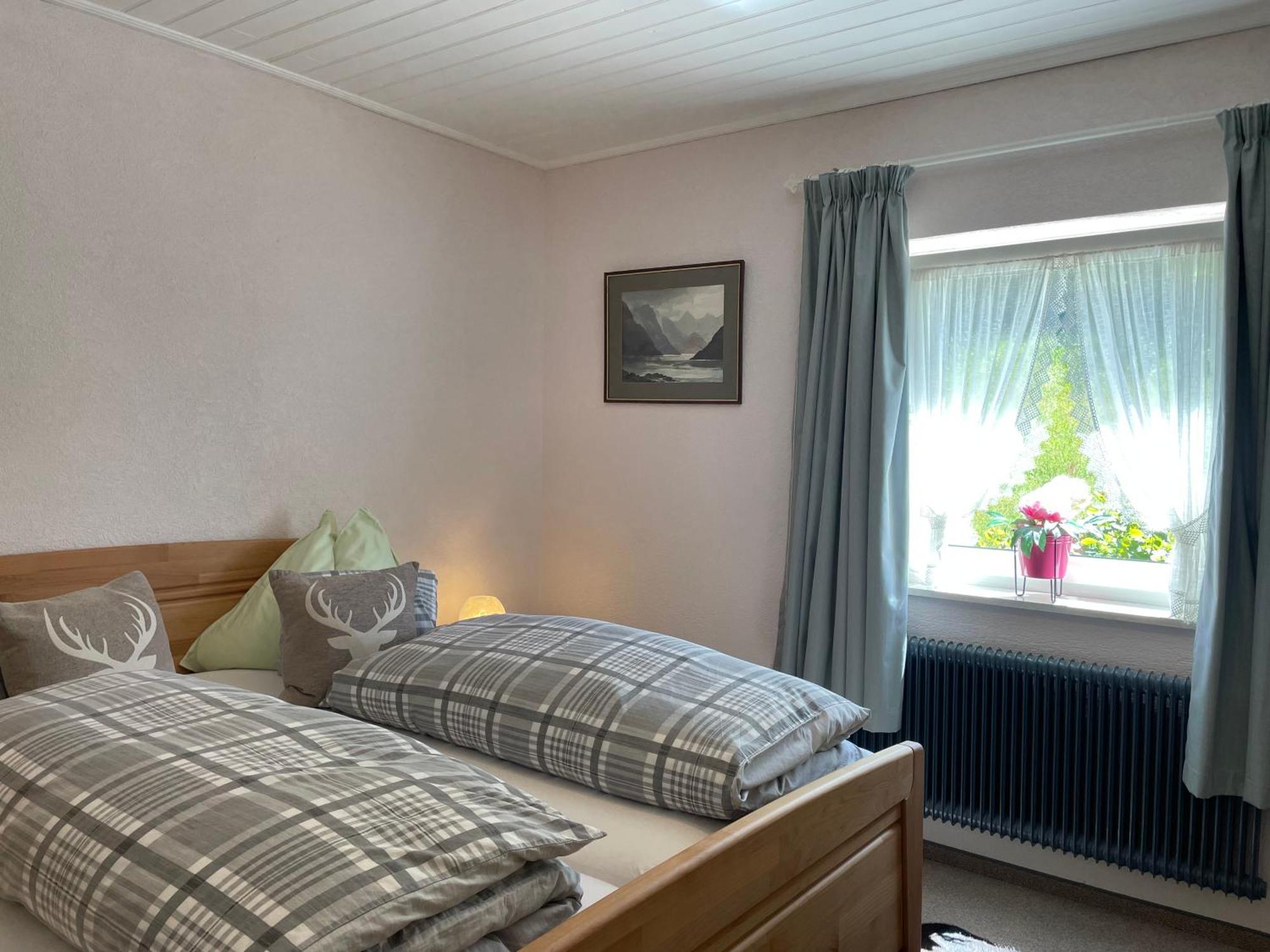 Schoenblick Apartment *